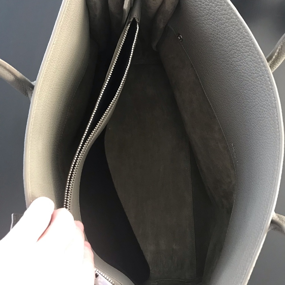 SAINT LAURENT Med Sac de Jour Grained Leather Tot - Picture 10 of 11